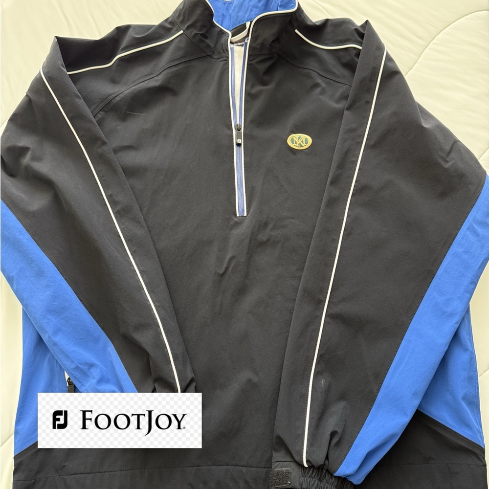 FootJoy Men's Black and Blue Kings Mill Golf Jacket